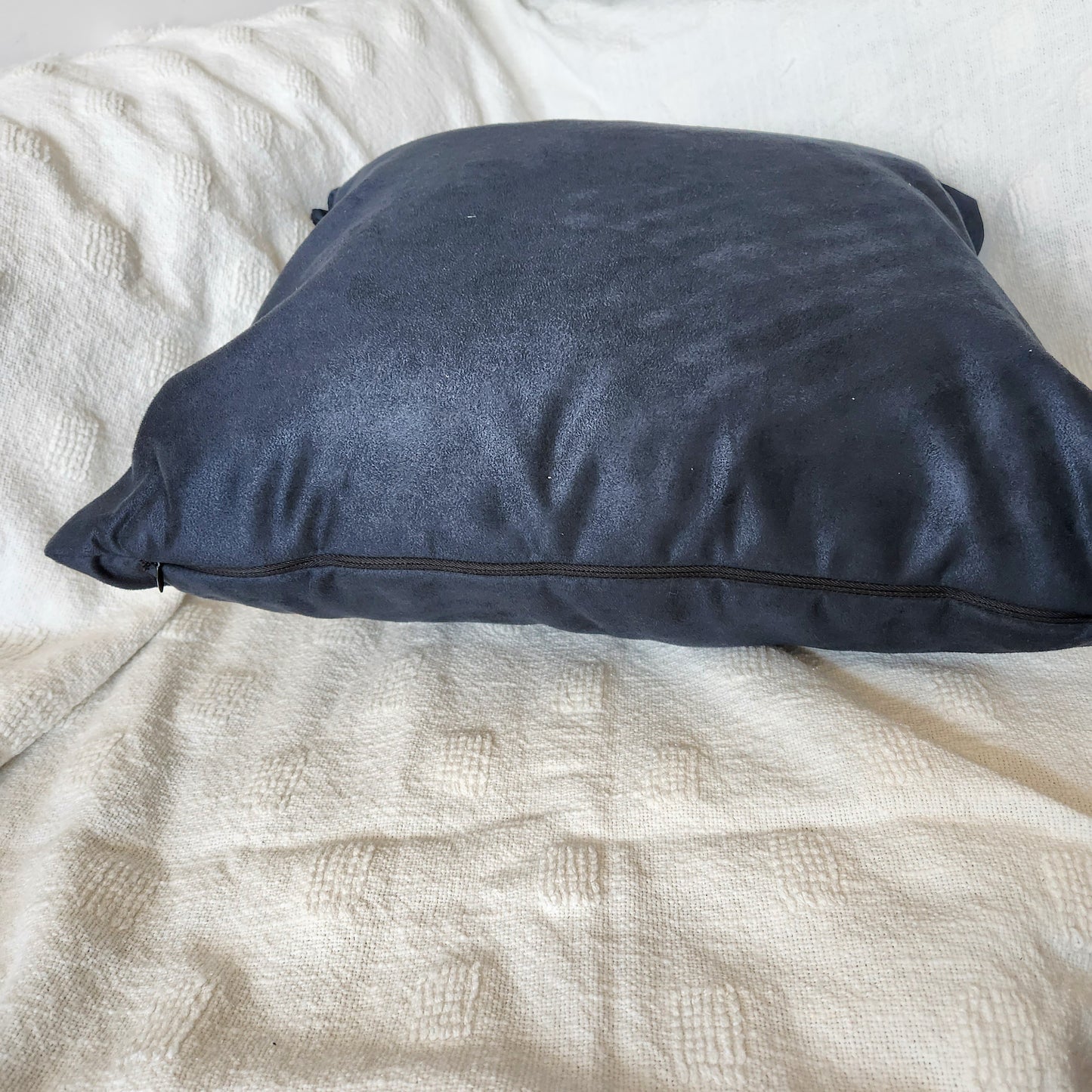 TradiB013 - Suède de luxe & Bogolan noir